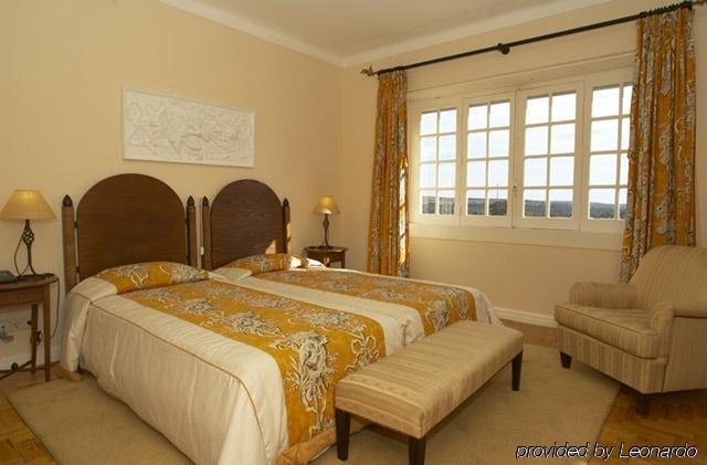 מונפורטיניו O Hotel Astoria חדר תמונה