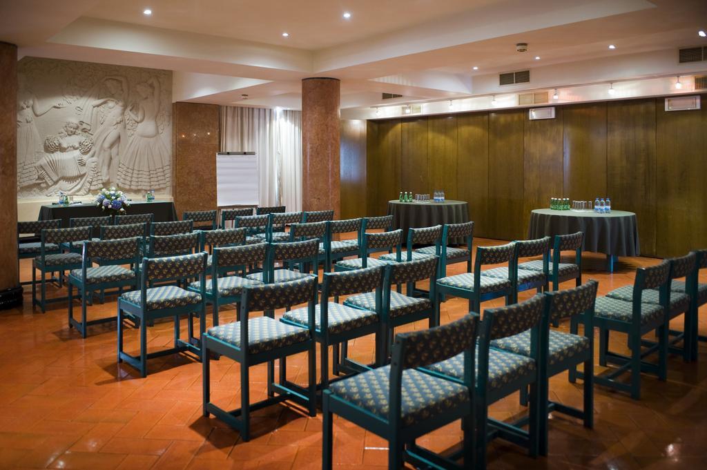 מונפורטיניו O Hotel Astoria מראה חיצוני תמונה